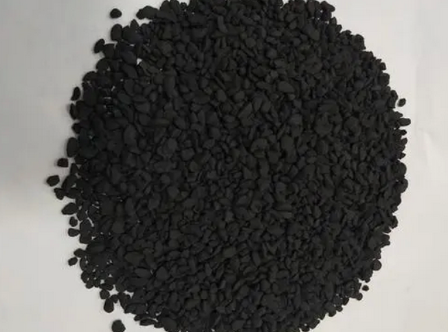 工業(yè)反滲透設(shè)備中活性炭的用途-藍(lán)膜